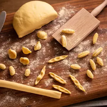 Massa caseira com semolina