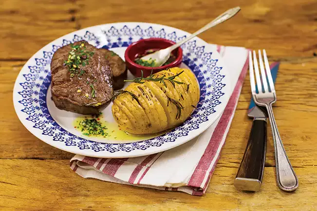 Receita de Medalhão com molho de ervas picante