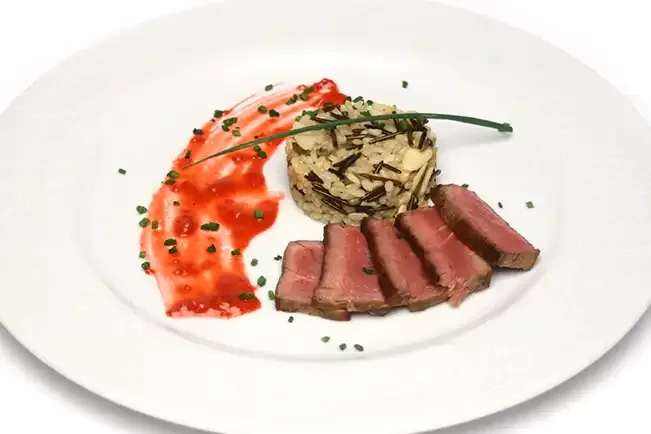 Receita de Medalhão com vinagrete de framboesas e arroz integral