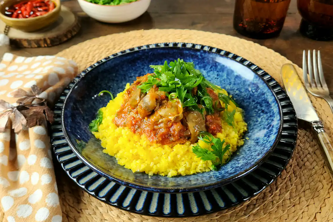 Moela com tomate na panela de pressão elétrica