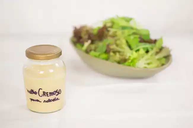 Receita de Molho cremoso para salada
