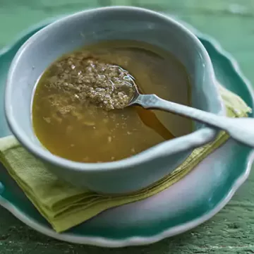 Molho de alcaparras para salada