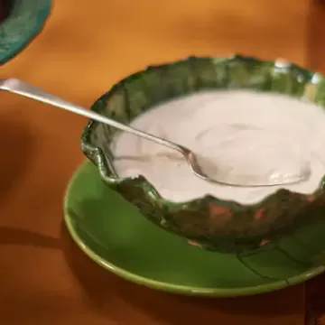 Molho de iogurte com tahine