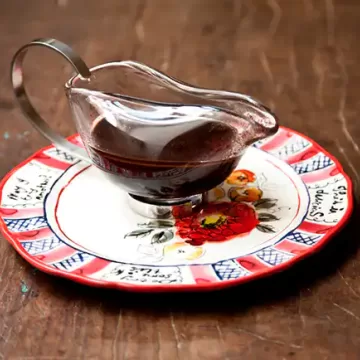 Molho de vinho para carnes assadas
