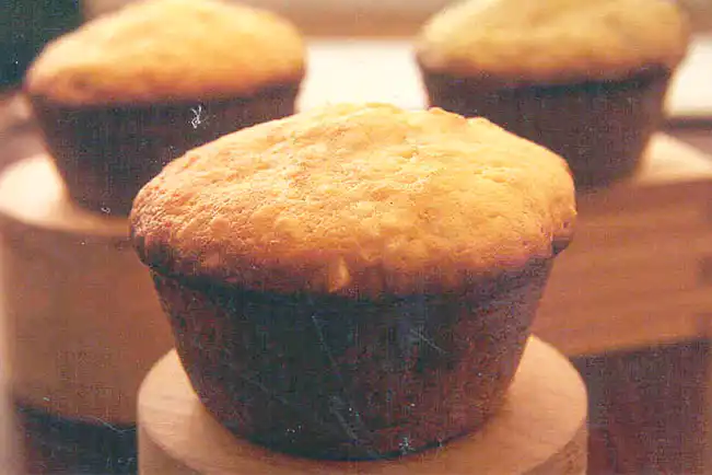 Muffin de amêndoas e passas