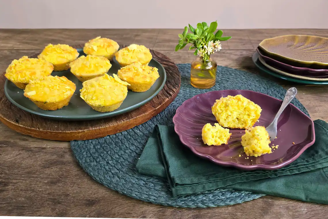 Muffin de milho com queijo