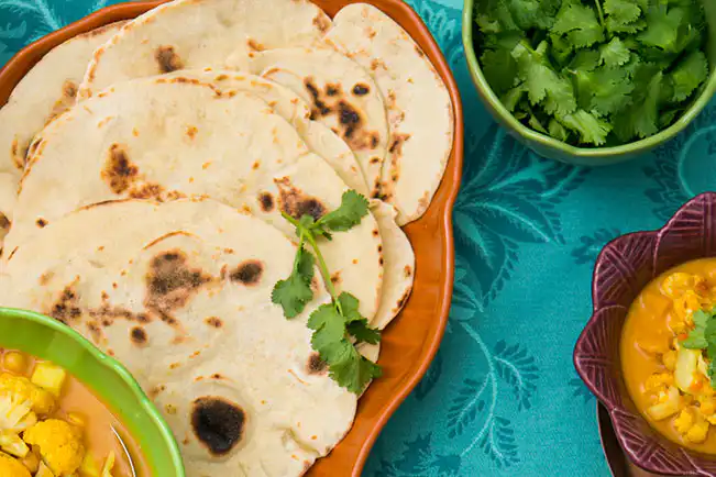 Naan (pão indiano)