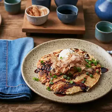 Okonomiyaki (panqueca de repolho)