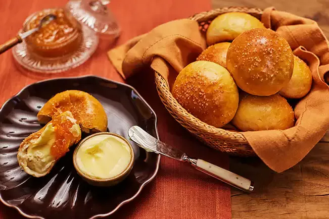 Receita de Pão de leite com noz-moscada