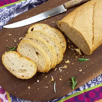 Pão integral com alecrim