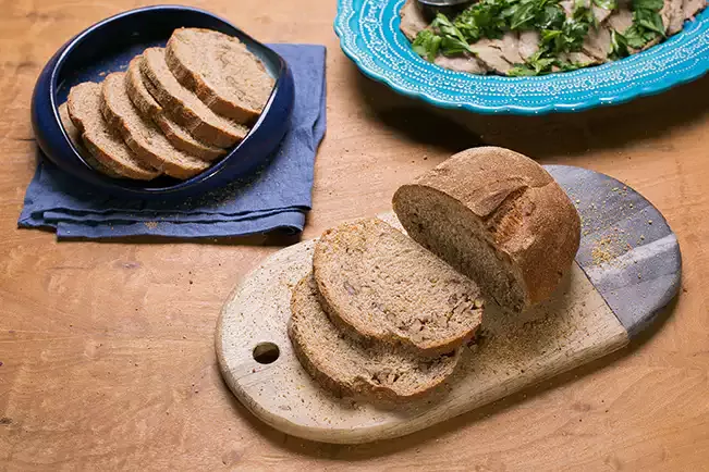 Receita de Pão integral com nozes