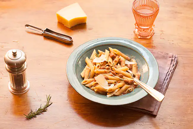 Pasta e fagioli em uma panela só