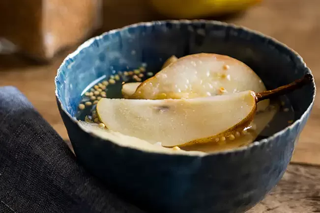 Receita de Pera marinada com mostarda