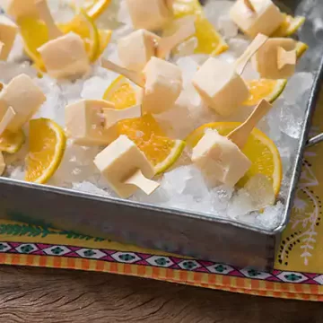 Picolé de laranja com leite condensado