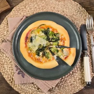 Pizza rápida de escarola na Air Fryer da Rita Lobo