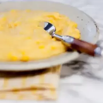 Polenta com milho-verde