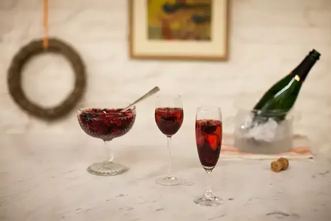 Receita de Prosecco com frutas vermelhas