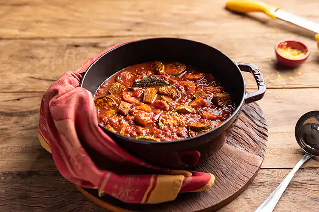 Ragu mediterrâneo de legumes