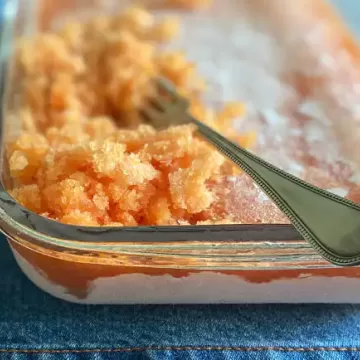 Raspadinha de mamão com gengibre