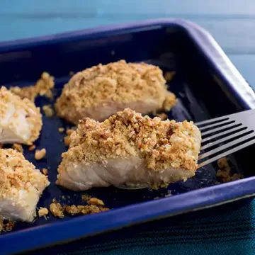 Robalo com crosta de castanha-de-caju