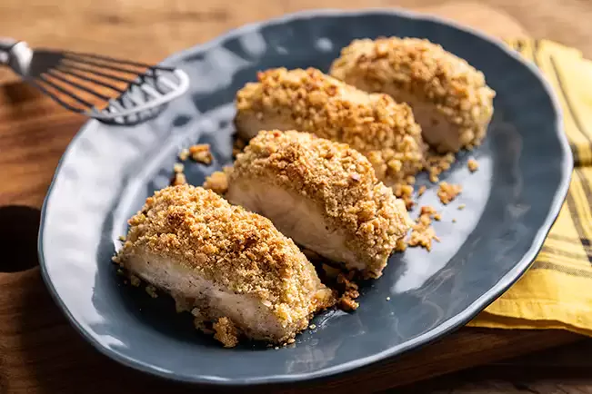 Receita de Robalo com crosta de castanha-do-pará e limão
