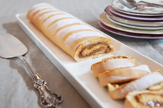 Rocambole de doce de leite