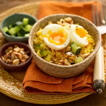 Salada de arroz com curry