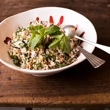 Salada de arroz sete cereais