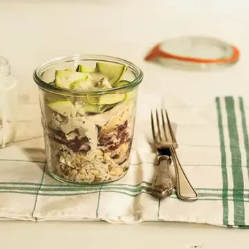 Salada de arroz sete cereais com frango