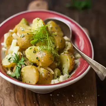 Salada de batata com maionese caseira