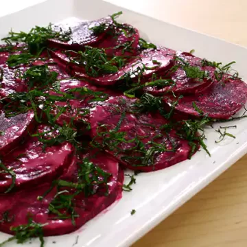 Salada de beterraba com tahine