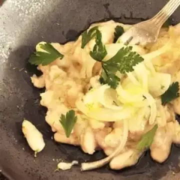 Salada de feijão-branco