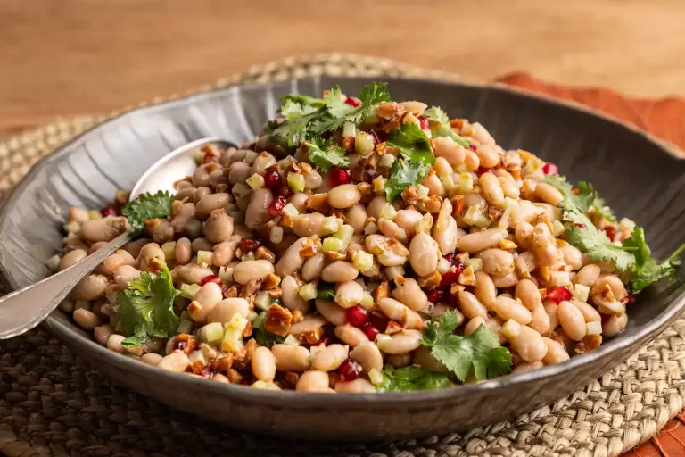 Receita de Salada de feijão-branco com chuchu