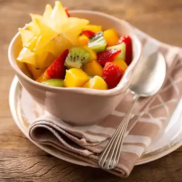 Salada de frutas com carambola