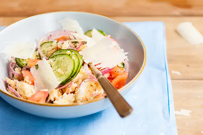 Salada de pão italiano