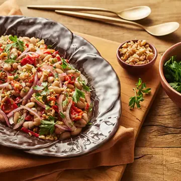 Salada de pimentão assado com feijão-branco