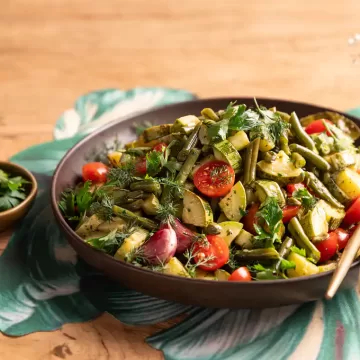 Salada de verdes assados com tomates
