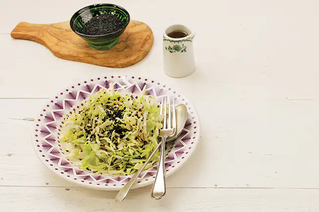 Salada oriental de repolho