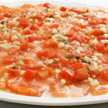 Salmão marinado ao vinagrete