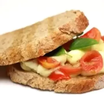 Sanduíche caprese