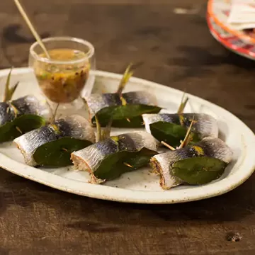Sardinhas com vinagrete de laranja