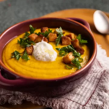 Sopa de cenoura assada na Air Fryer da Rita Lobo com leite de coco