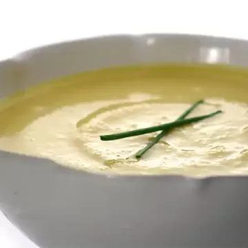Sopa de cenoura, mel e gengibre