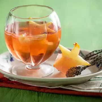 Spritz rosé com carambola