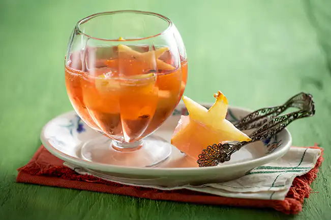Spritz rosé com carambola