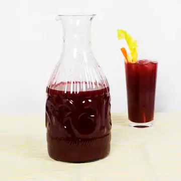 Suco de 5 vegetais caseiro