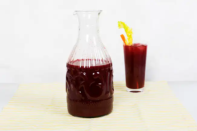 Suco de 5 vegetais caseiro