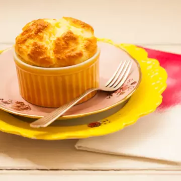 Suflê de queijo gruyère