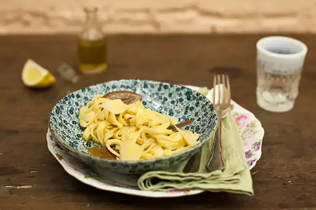 Receita de Talharim caseiro com azeite e louro