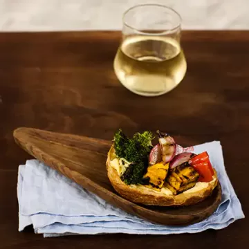Tartine de legumes grelhados com maionese caseira